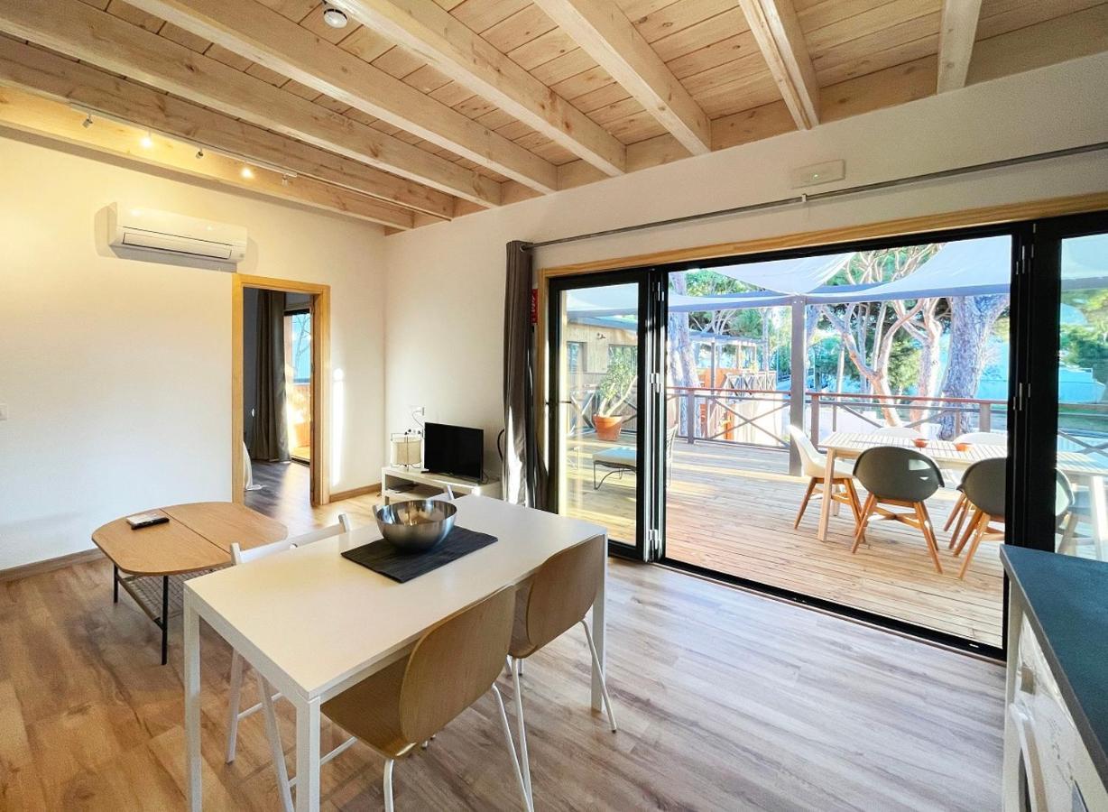 Apartamentos Biopasivos Living Pura Madera ชิกลานา เด ลา ฟรอนเตรา ภายนอก รูปภาพ